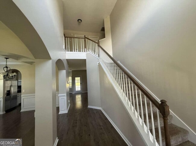 Building Photo - 50 Huntington Dr