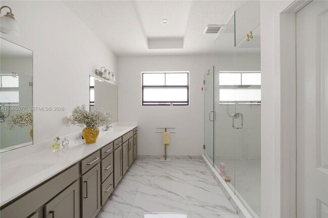 Building Photo - 2165 SW 145th Ave