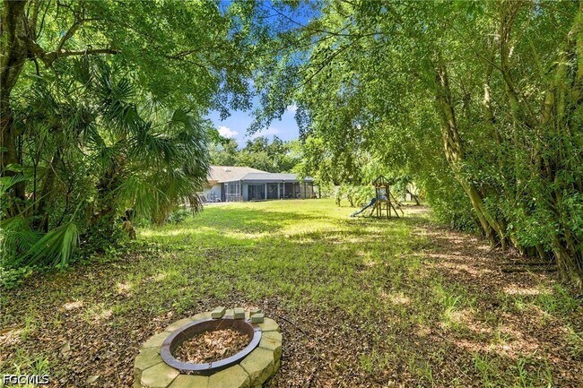 Building Photo - 18918 Cypress View Dr