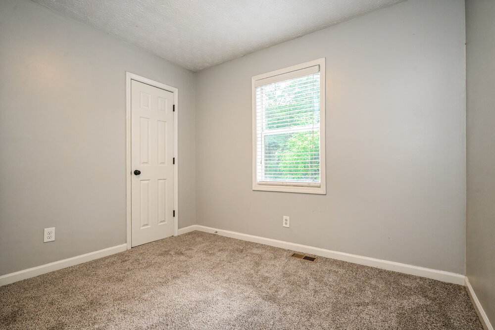 Building Photo - 2093 Phillips Rd