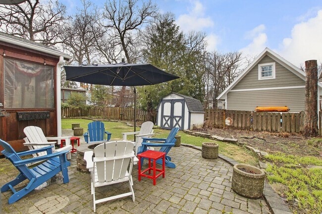Building Photo - Lake Geneva Retreat w/ Pier Access & Fire ...