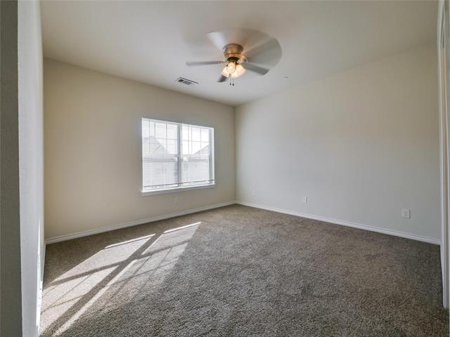 Building Photo - 5421 Dolores Pl