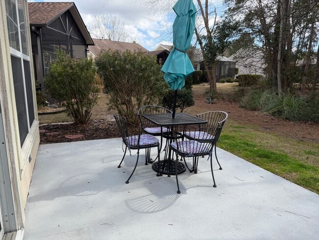 Building Photo - Beautiful Sun City Home