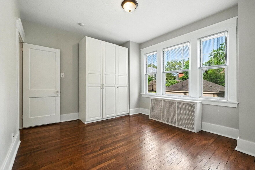 Building Photo - 1523 S Negley Ave