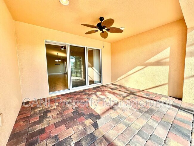 Building Photo - 12244 Pescara Ln