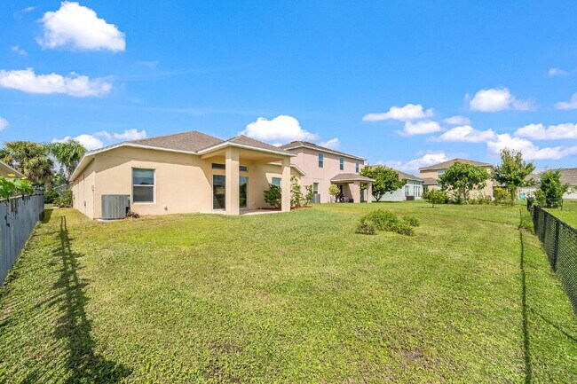 Building Photo - Bay Meadows Gated Community