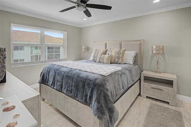 Building Photo - 1461 S Ocean Blvd