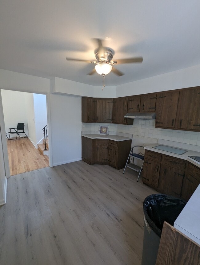 Building Photo - 8557 N National Ave