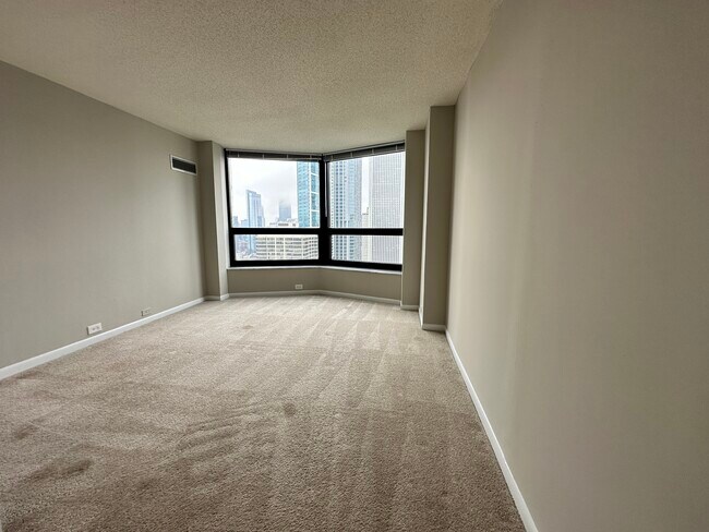 Building Photo - 155 N Harbor Dr