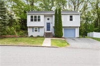 Building Photo - 32 Lawnacre Dr
