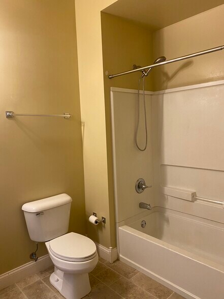 Unit "B" Bathroom - 216 E Main St