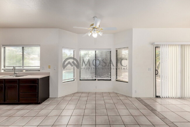 Building Photo - 3761 S Waterfront Dr