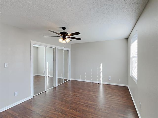 Building Photo - 2140 W Grove Ln