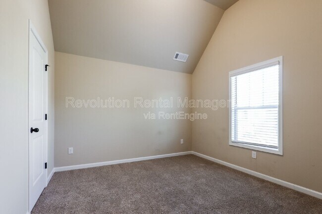 Building Photo - 2287 Church St