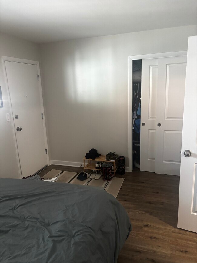 Building Photo - 1348 Brown St