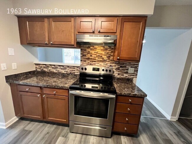 Building Photo - 1963 Sawbury Blvd