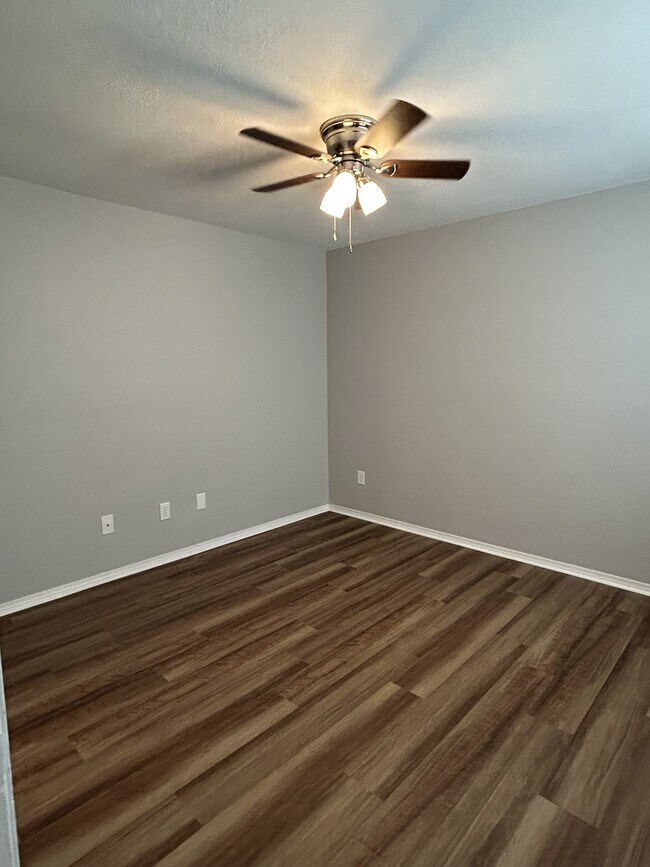 Building Photo - 13839 Turnberry Ln