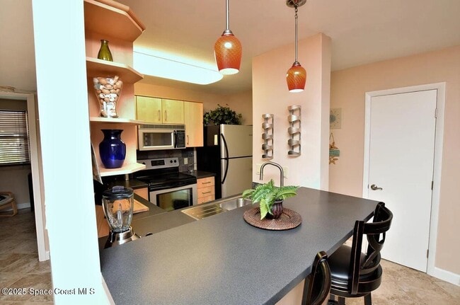 Building Photo - 8401 N Atlantic Ave