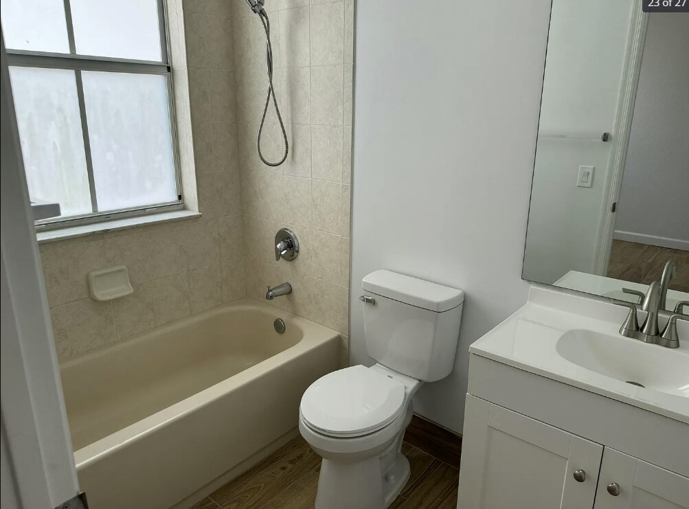 Building Photo - 3516 Shoma Dr