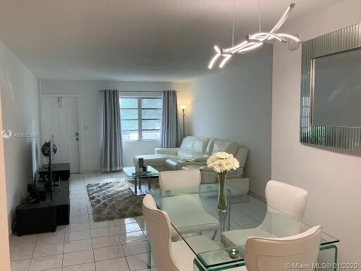 Building Photo - Apollo Condominium