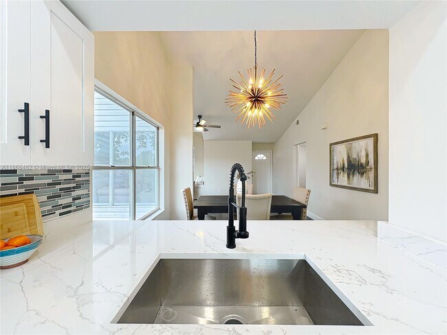 Building Photo - 2160 Churchill Downs Cir