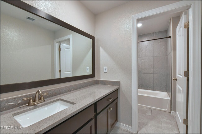 Building Photo - 12868 Star Gaze Ave