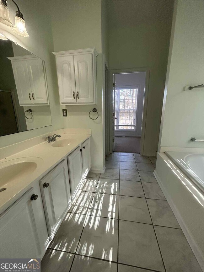 Building Photo - 128 Ashton Dr