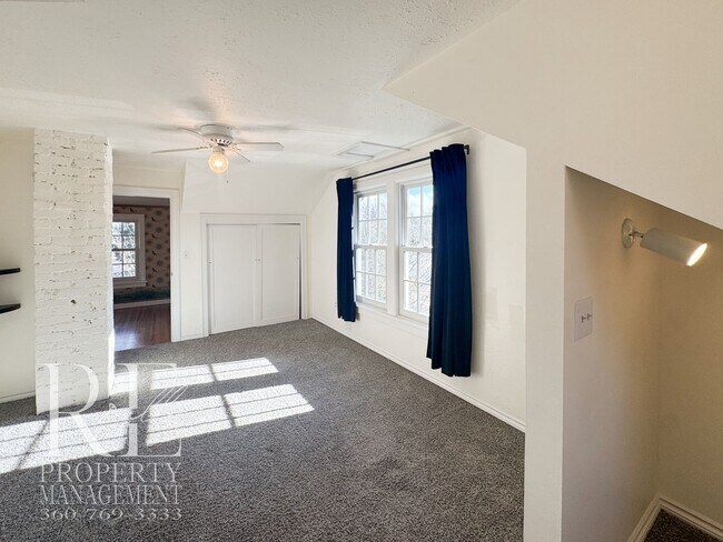 Building Photo - Timeless Vintage Home with Bonus Office, Expansive Yard & A/C