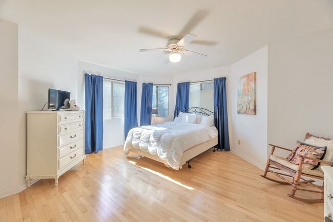 Building Photo - Gorgeous Furnished Home in McCormick Ranch