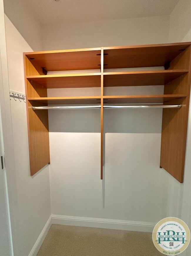 Building Photo - Charming 2 BR | 2.5 BA in Presidio Heights
