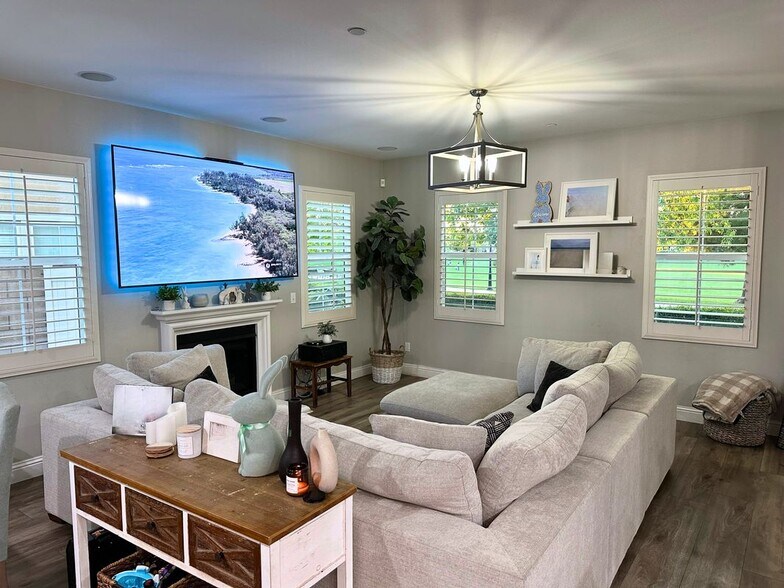 Building Photo - 5053 S Heritage Paseo