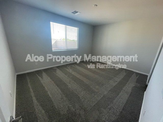 Building Photo - 19325 N Los Gabrieles Way
