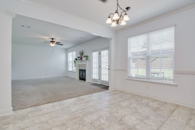 Building Photo - Minutes from Fort Gordon