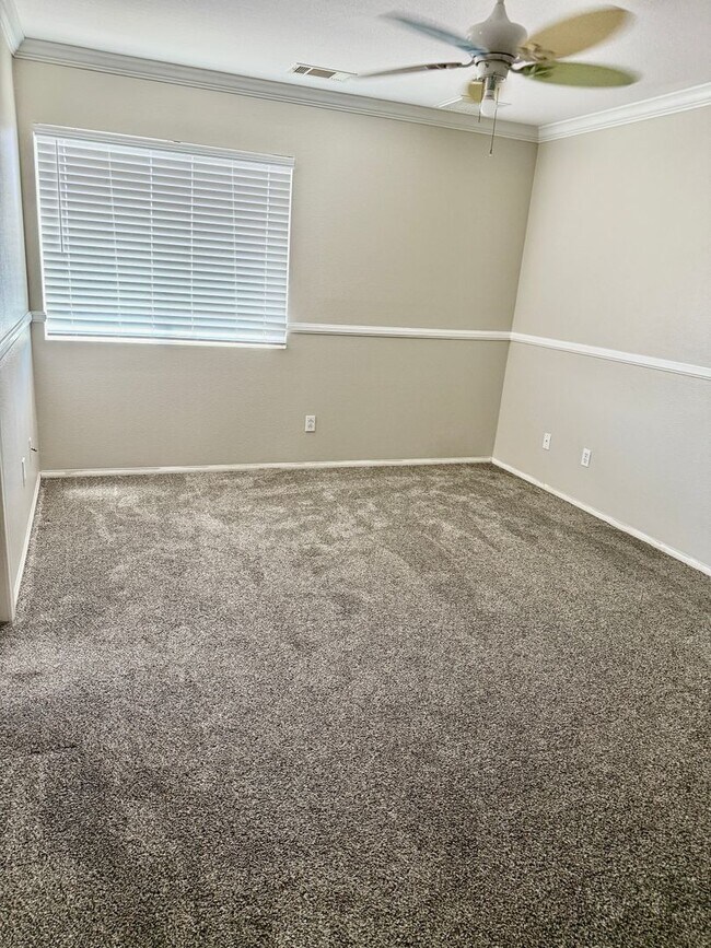 Building Photo - UPGRADED VICTORVILLE HOME