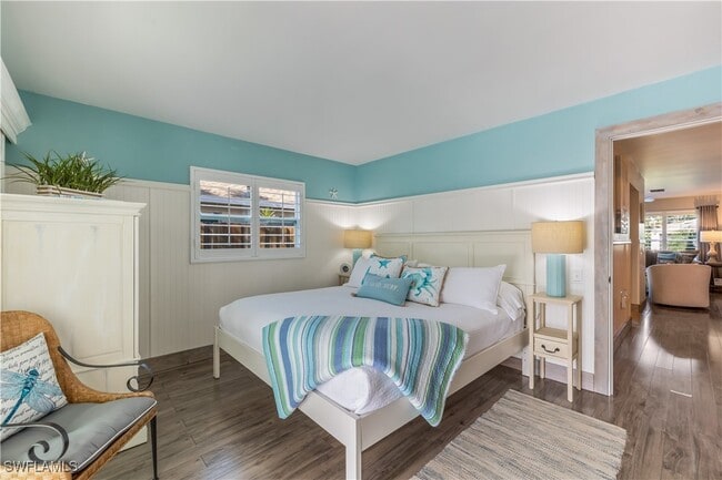 Building Photo - 564 109th Ave N