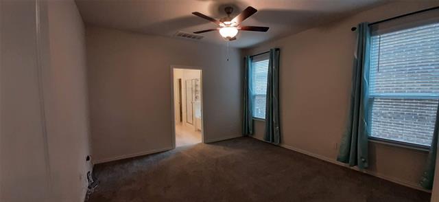 Building Photo - 325 Kennewick Dr