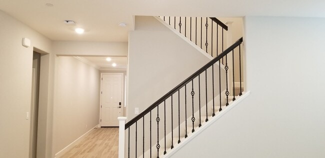 Building Photo - Amazing home in Springlake in Woodland