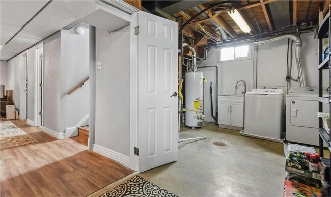 Building Photo - Updated Brick Ranch with Gorgeous Finishes...