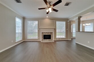Building Photo - 8815 Lawncliff Ln