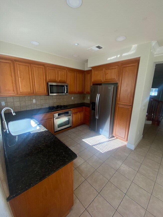 Building Photo - $4,290 / 4 BR -2170 SF - STUNNING SAN JOSE HOME IN BERRYESSA A MUST SEE!