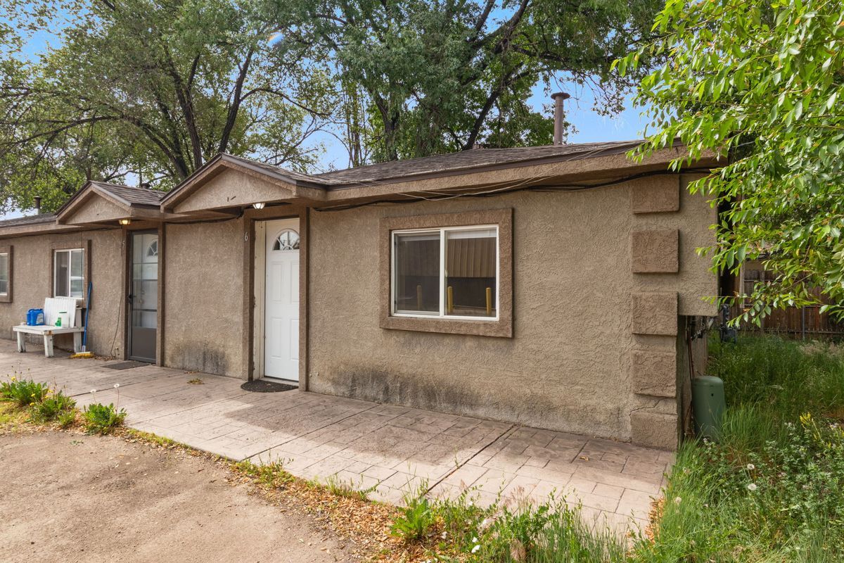 Building Photo - 303 N Santa Fe Ave
