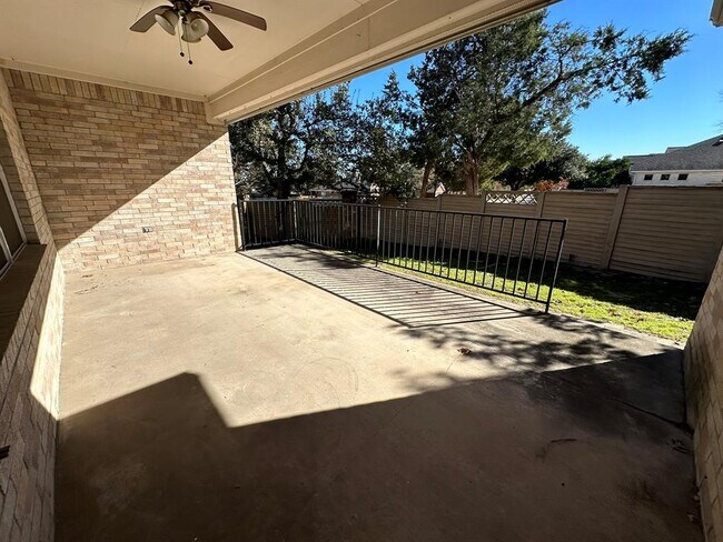 Building Photo - 1604 Teal Trail