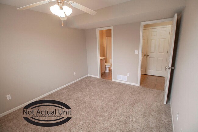 Building Photo - 3912 Snowy Owl Dr