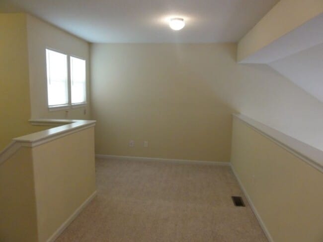 Building Photo - North Park Location, Beautiful Home