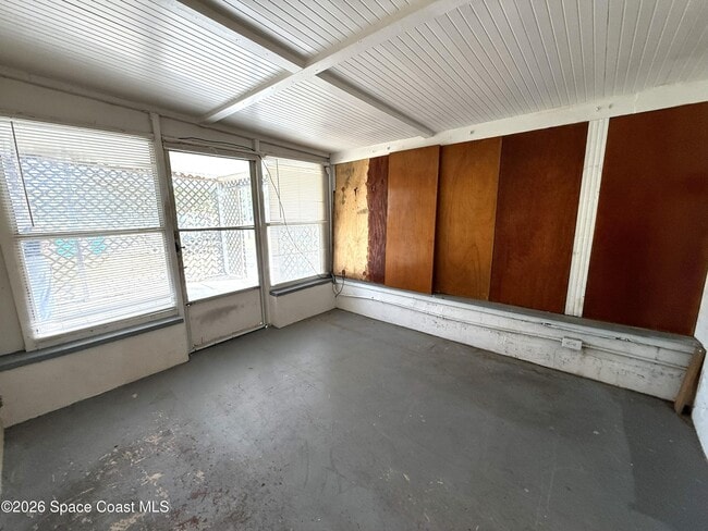 Building Photo - 2127 Smathers Cir N