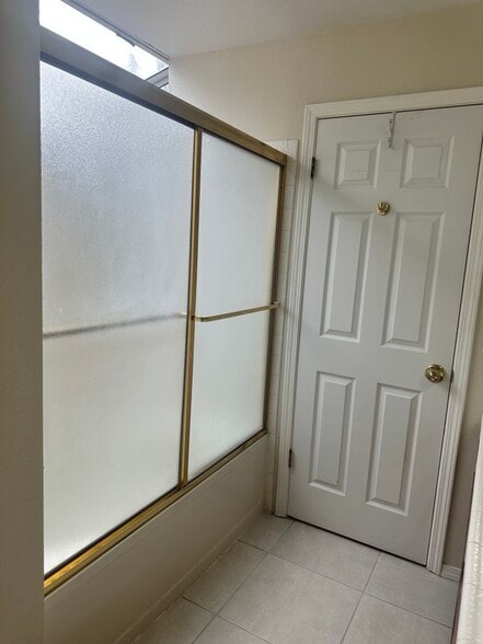 Building Photo - 430 Silvertail Pl