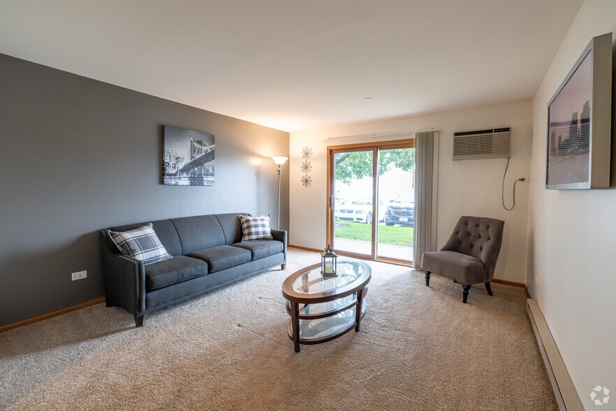 Primary Photo - Patriot Prairie of Woodstock (FKA Prairie ...