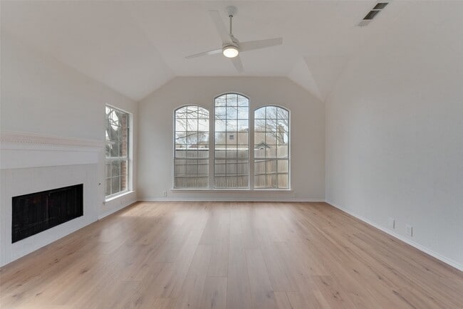 Building Photo - 7307 Cresson Dr