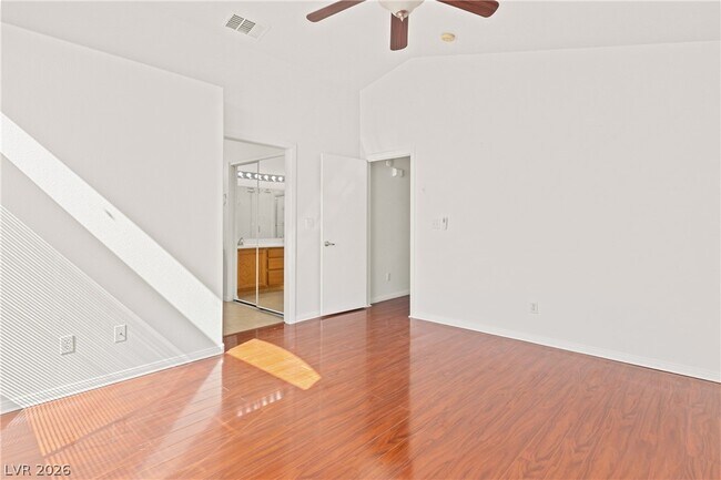 Building Photo - 7873 Laurelton Pl