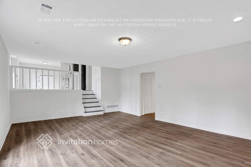 Building Photo - 1790 Blackwillow Dr